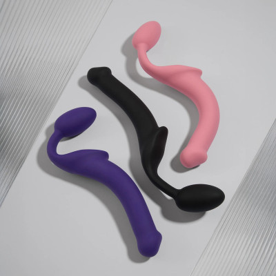 Безремінний страпон Strap-On-Me Rose M, повністю регульований, діаметр 3,3 см
