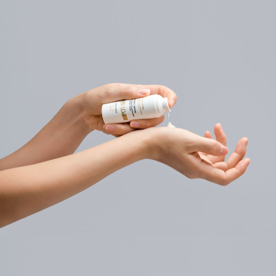 Зволожувальна сироватка для інтимної зони YESforLOV INTIMATE SERUM 30 мл Зволожувальна сироватка для інтимної зони YESforLOV INTIMATE SERUM 30 мл