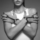 Пара браслетів на зап'ясті і палець Bijoux Indiscrets MAZE Hand Bracelet Harness Black, екошкіра-2
